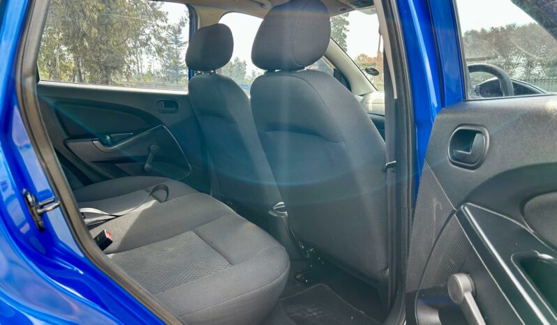 
								Ford Figo 1.4 Ambiente full									
