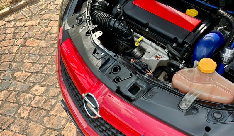 
								Opel Corsa OPC full									