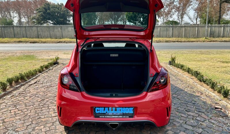
								Opel Corsa OPC full									