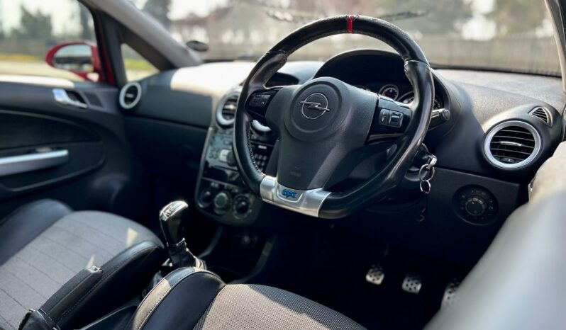 
								Opel Corsa OPC full									