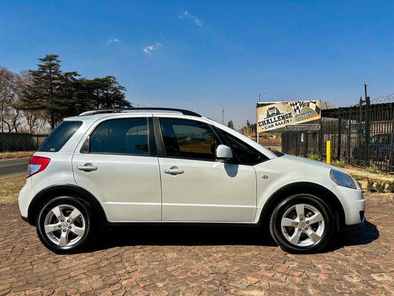 
								Suzuki SX4 2.0 full									