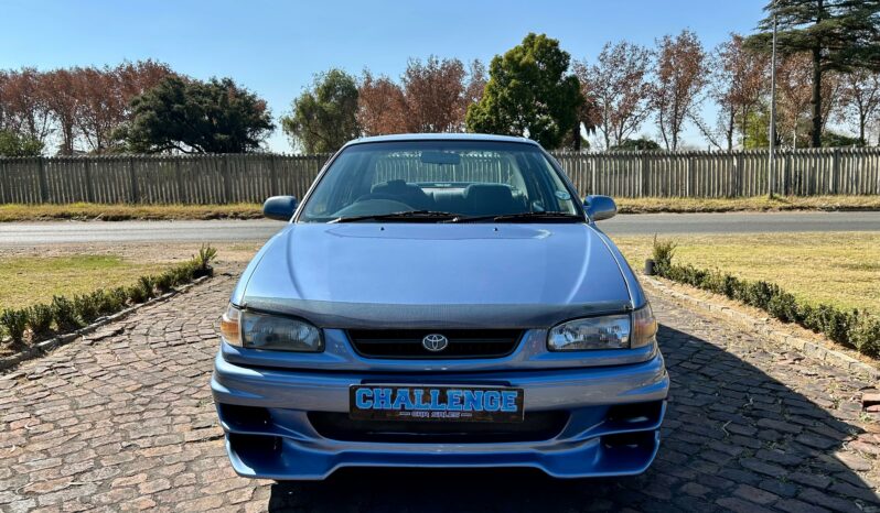 
								Toyota Corolla 180i GLE full									