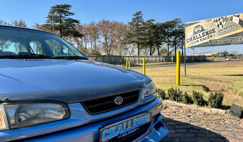 
								Toyota Corolla 180i GLE full									