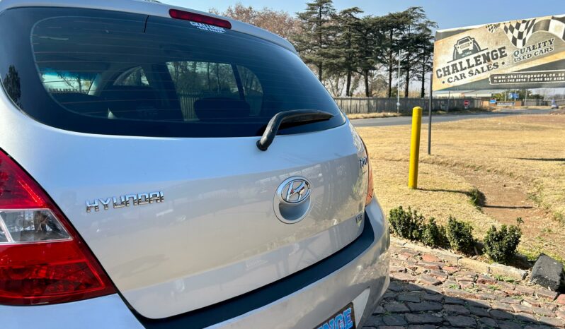 
								Hyundai i20 1.6 GLS full									