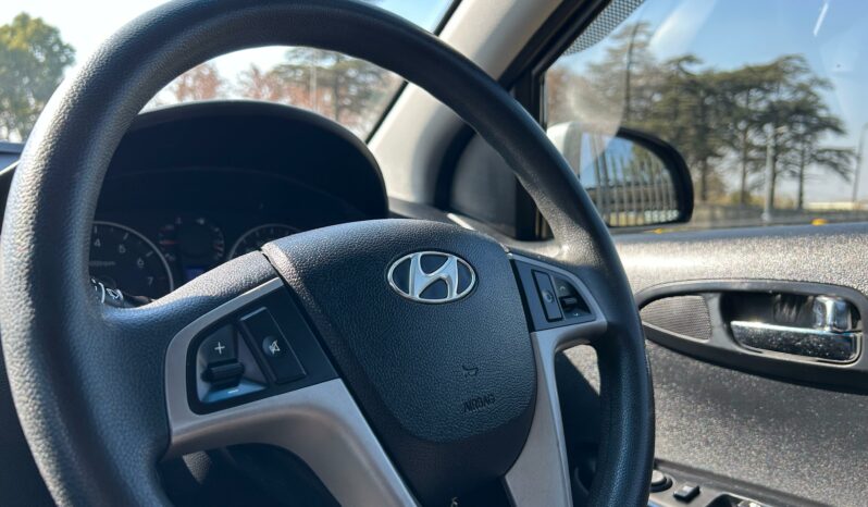 
								Hyundai i20 1.6 GLS full									