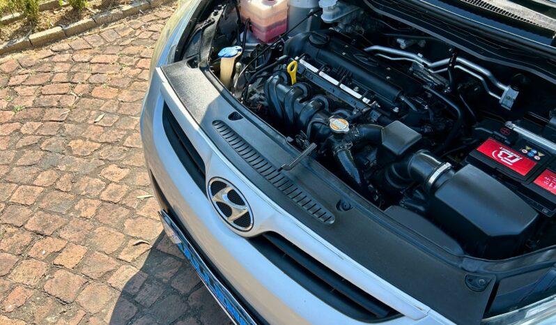 
								Hyundai i20 1.6 GLS full									
