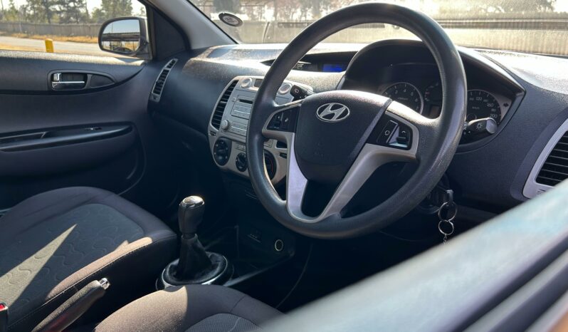 
								Hyundai i20 1.6 GLS full									