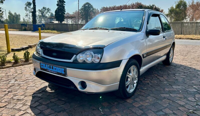 
								Ford Fiesta 1600 RSi full									