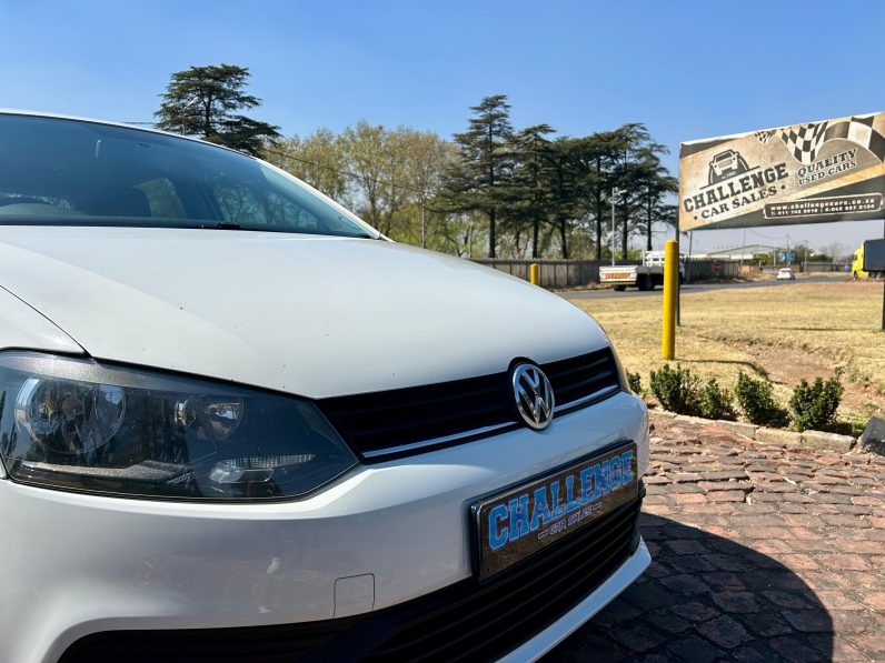 
								Volkswagen Polo GP 1.2 TSI Trendline full									