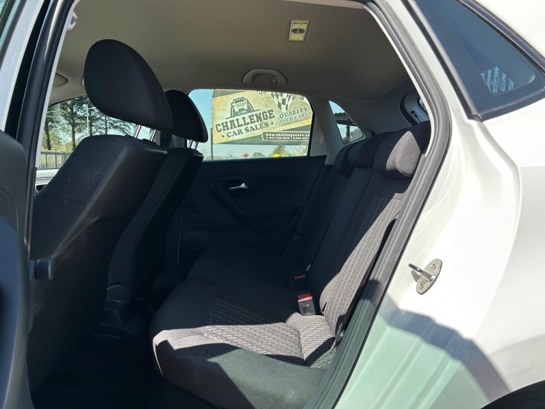 
								Volkswagen Polo GP 1.2 TSI Trendline full									