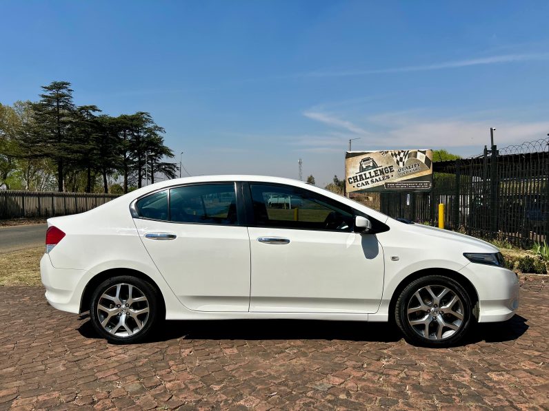 
								Honda Ballade 1.5 Elegance full									
