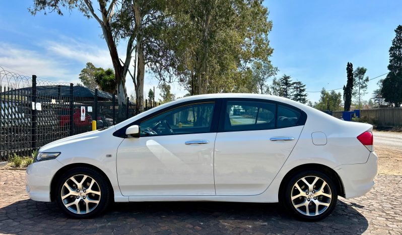 
								Honda Ballade 1.5 Elegance full									