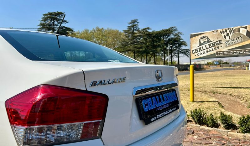 
								Honda Ballade 1.5 Elegance full									