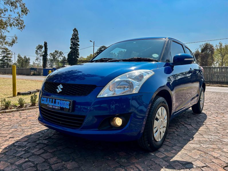
								Suzuki Swift 1.2 GL full									