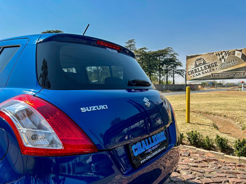 
								Suzuki Swift 1.2 GL full									