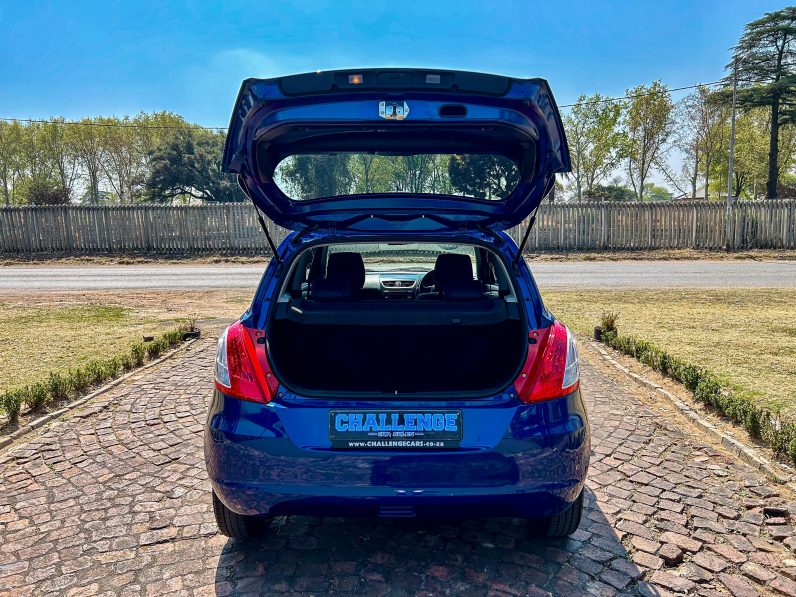 
								Suzuki Swift 1.2 GL full									