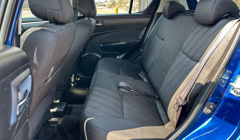 
								Suzuki Swift 1.2 GL full									