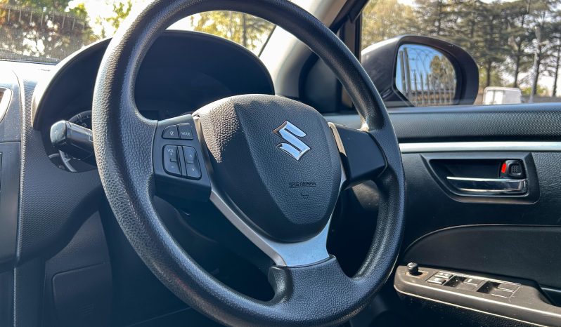 
								Suzuki Swift 1.2 GL full									