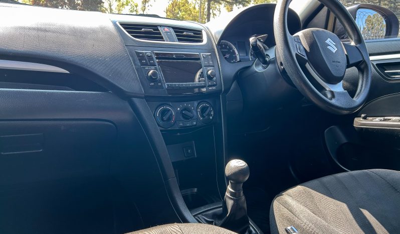 
								Suzuki Swift 1.2 GL full									