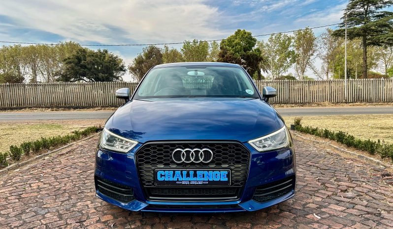 
								Audi A1 1.0 TFSI S full									
