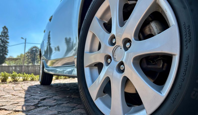 
								Mazda 2 1.3 Dynamic full									