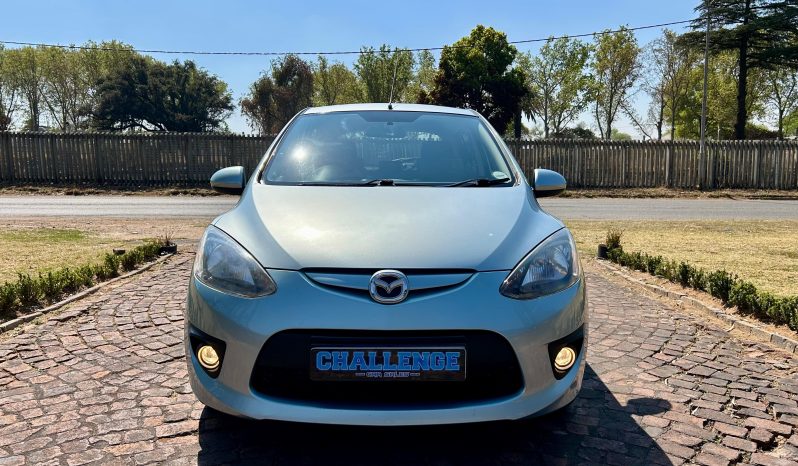 
								Mazda 2 1.3 Dynamic full									
