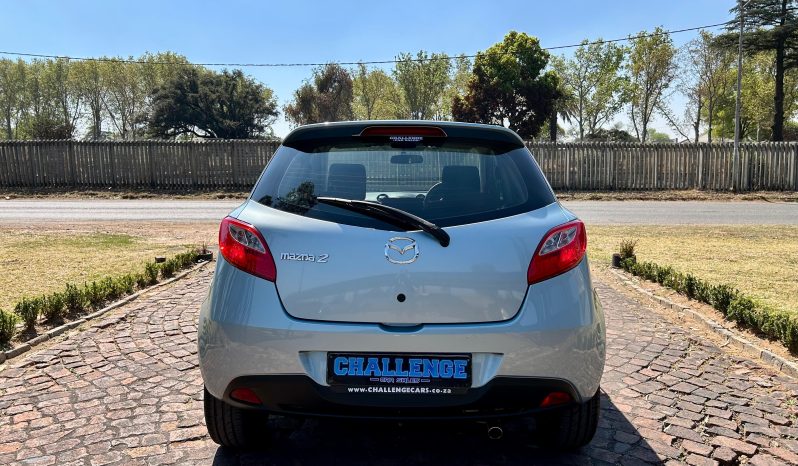 
								Mazda 2 1.3 Dynamic full									