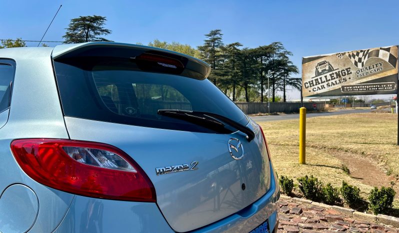 
								Mazda 2 1.3 Dynamic full									