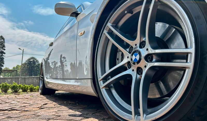 
								BMW 3 Series 335i Coupe M Sport full									