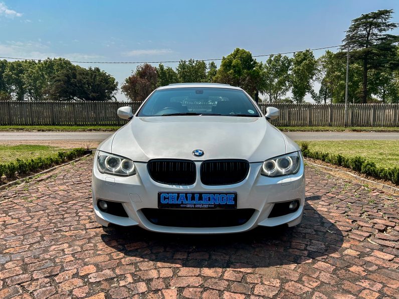
								BMW 3 Series 335i Coupe M Sport full									