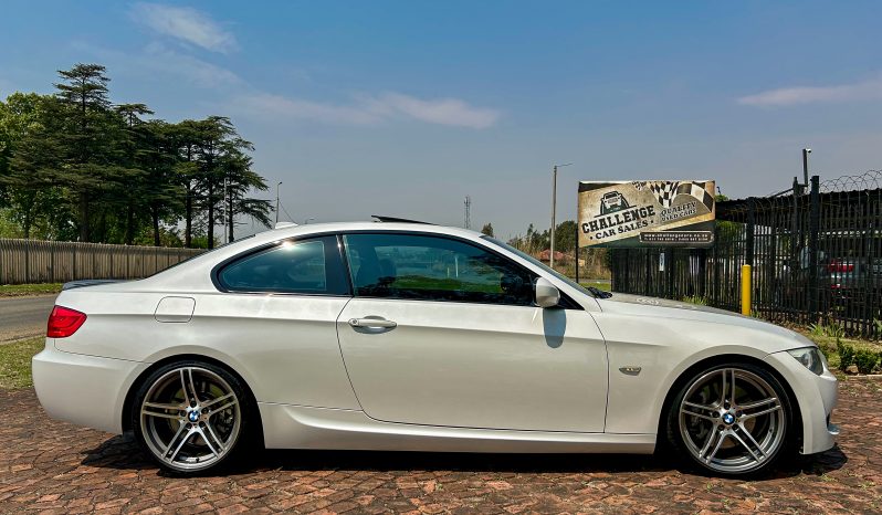 
								BMW 3 Series 335i Coupe M Sport full									