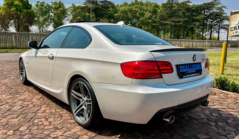 
								BMW 3 Series 335i Coupe M Sport full									
