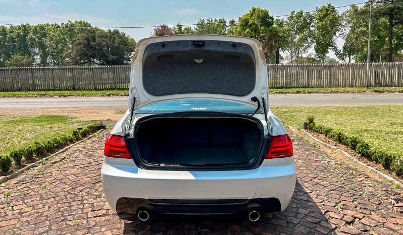 
								BMW 3 Series 335i Coupe M Sport full									
