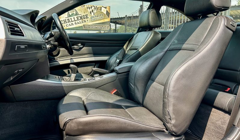 
								BMW 3 Series 335i Coupe M Sport full									