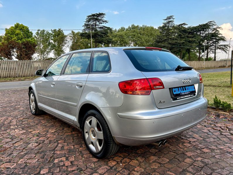 
								Audi A3 Sportback 2.0 Ambition full									