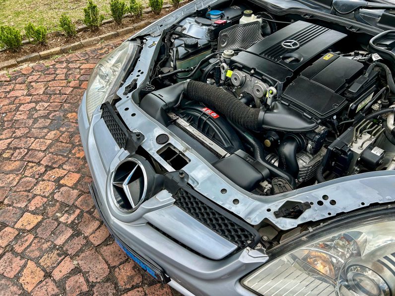 
								Mercedes-Benz SLK 200 Kompressor full									