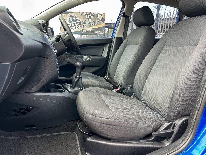 
								Ford Figo 1.4 Ambiente full									