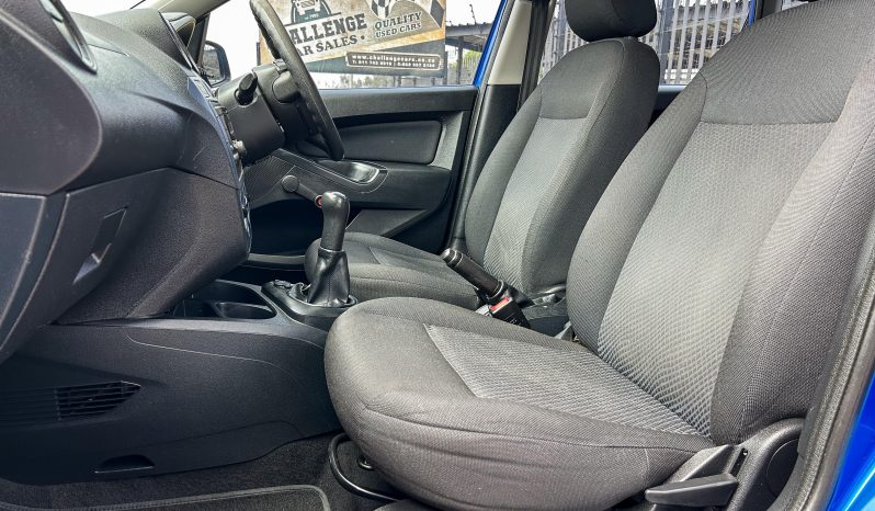 
								Ford Figo 1.4 Ambiente full									