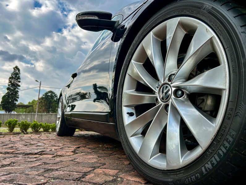 
								Volkswagen Scirocco 2.0 TSI Sportline full									