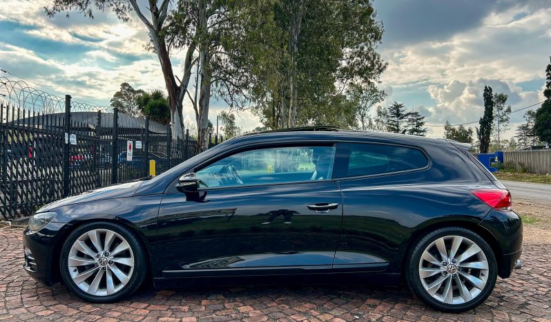 
								Volkswagen Scirocco 2.0 TSI Sportline full									