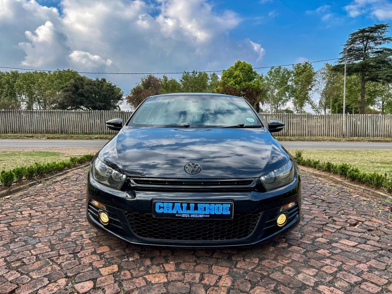 
								Volkswagen Scirocco 2.0 TSI Sportline full									
