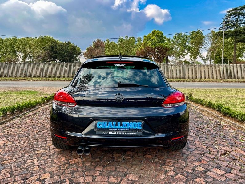 
								Volkswagen Scirocco 2.0 TSI Sportline full									
