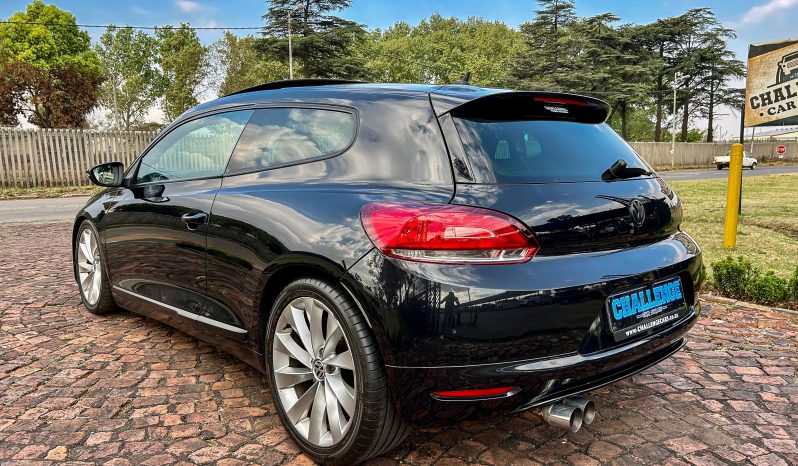 
								Volkswagen Scirocco 2.0 TSI Sportline full									