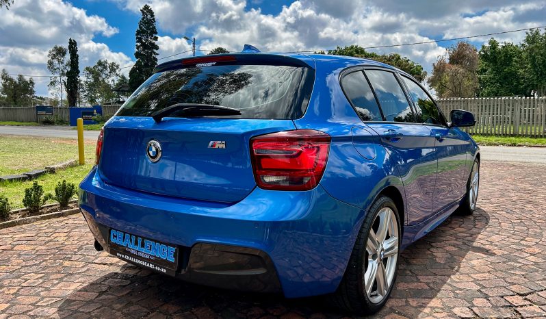 
								BMW 118i M Sport full									
