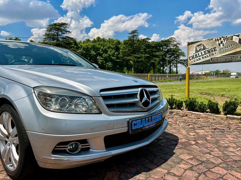 
								Mercedes-Benz C 200K Avantgarde full									