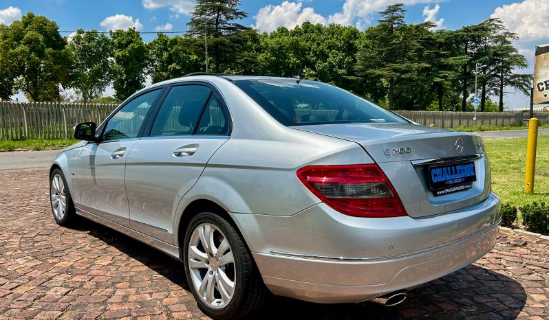 
								Mercedes-Benz C 200K Avantgarde full									