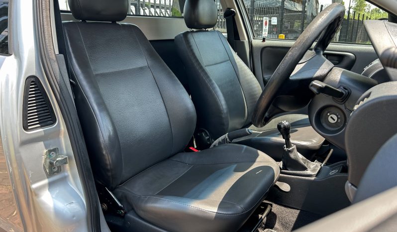 
								Opel Corsa Utility 1.4i full									