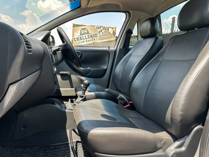 
								Opel Corsa Utility 1.4i full									