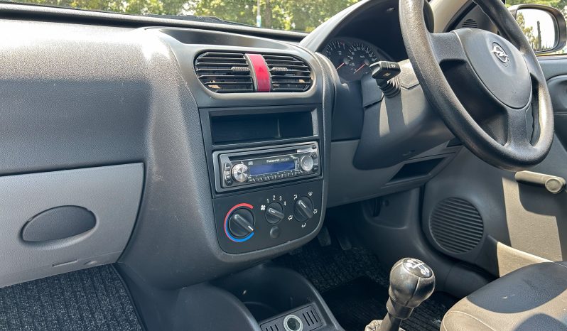 
								Opel Corsa Utility 1.4i full									