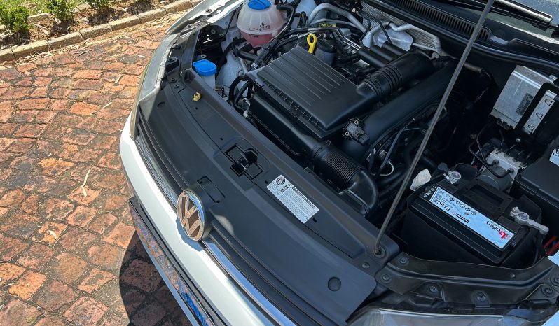 
								Volkswagen Polo GP 1.2 TSI Trendline full									
